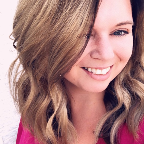 Meet your Posher, Tatum - Picture 1 of 1